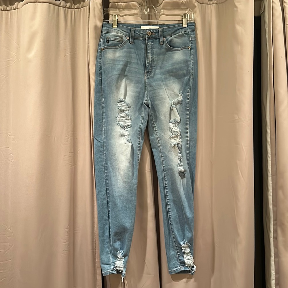 Kancan Distressed Skinny Ankle Jeans